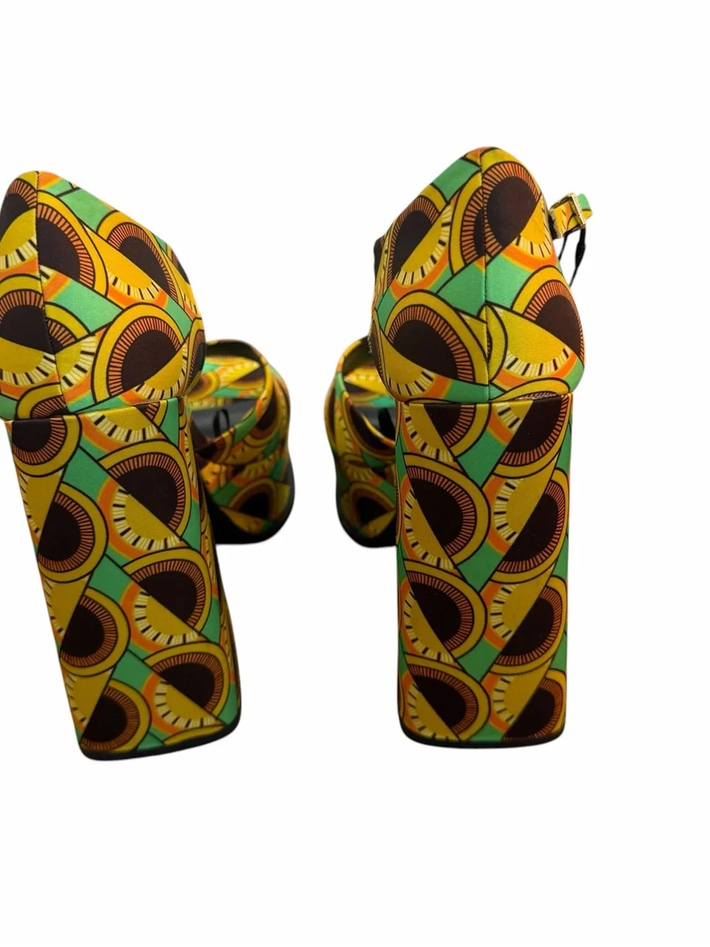 ZARA 70’s Retro Hippie Afrocentric Inspired Dopamine Chunky Platform Sandals Sz8